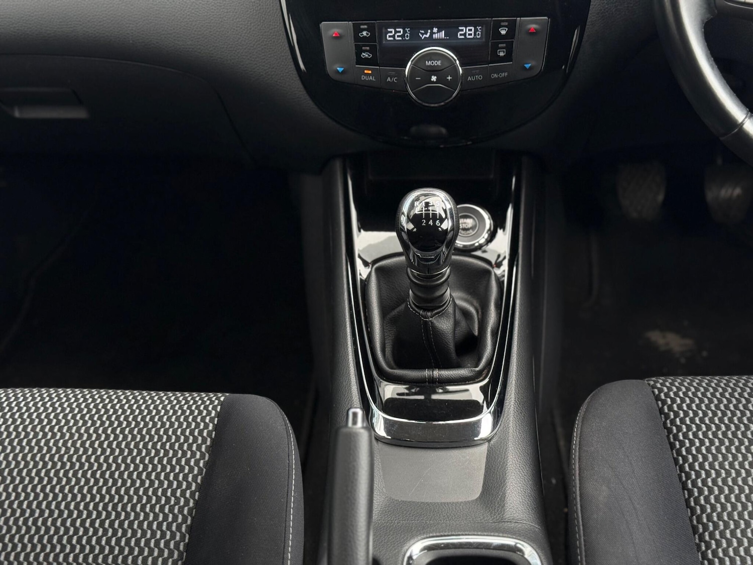 Used Nissan Pulsar 2015 for sale - 77695934: Photo 52