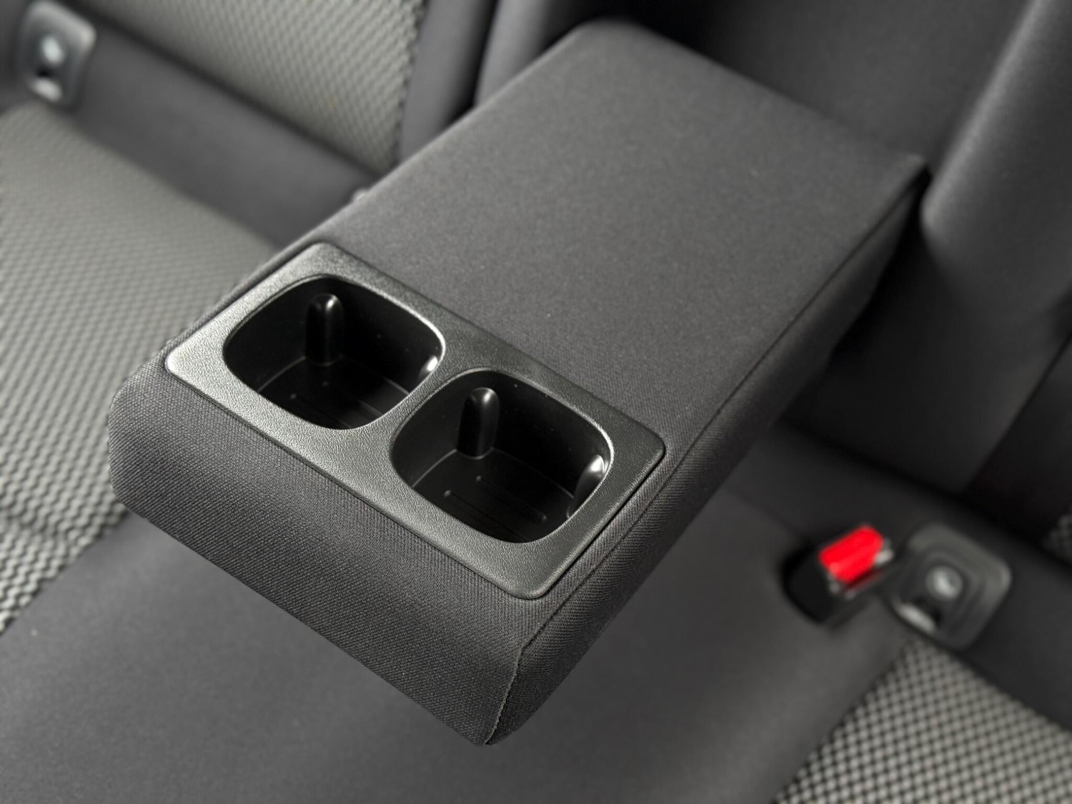 Used Nissan Pulsar 2015 for sale - 77695934: Photo 62