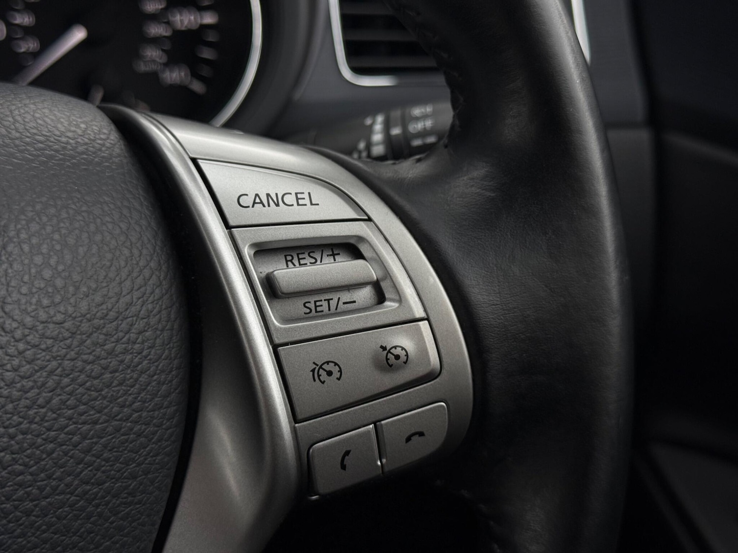 Used Nissan Pulsar 2015 for sale - 77695934: Photo 79