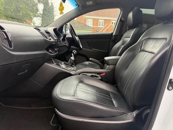 Used Kia Sportage 2011 for sale - 76299481: Photo 25