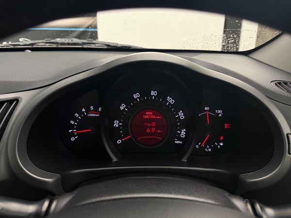 Used Kia Sportage 2011 for sale - 76299481: Photo 35