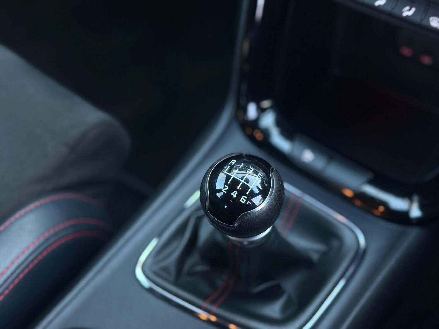 Used Kia Ceed 2014 for sale - 77940352: Photo 79