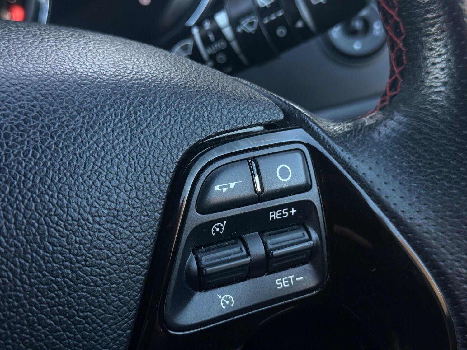 Used Kia Ceed 2014 for sale - 77940352: Photo 87