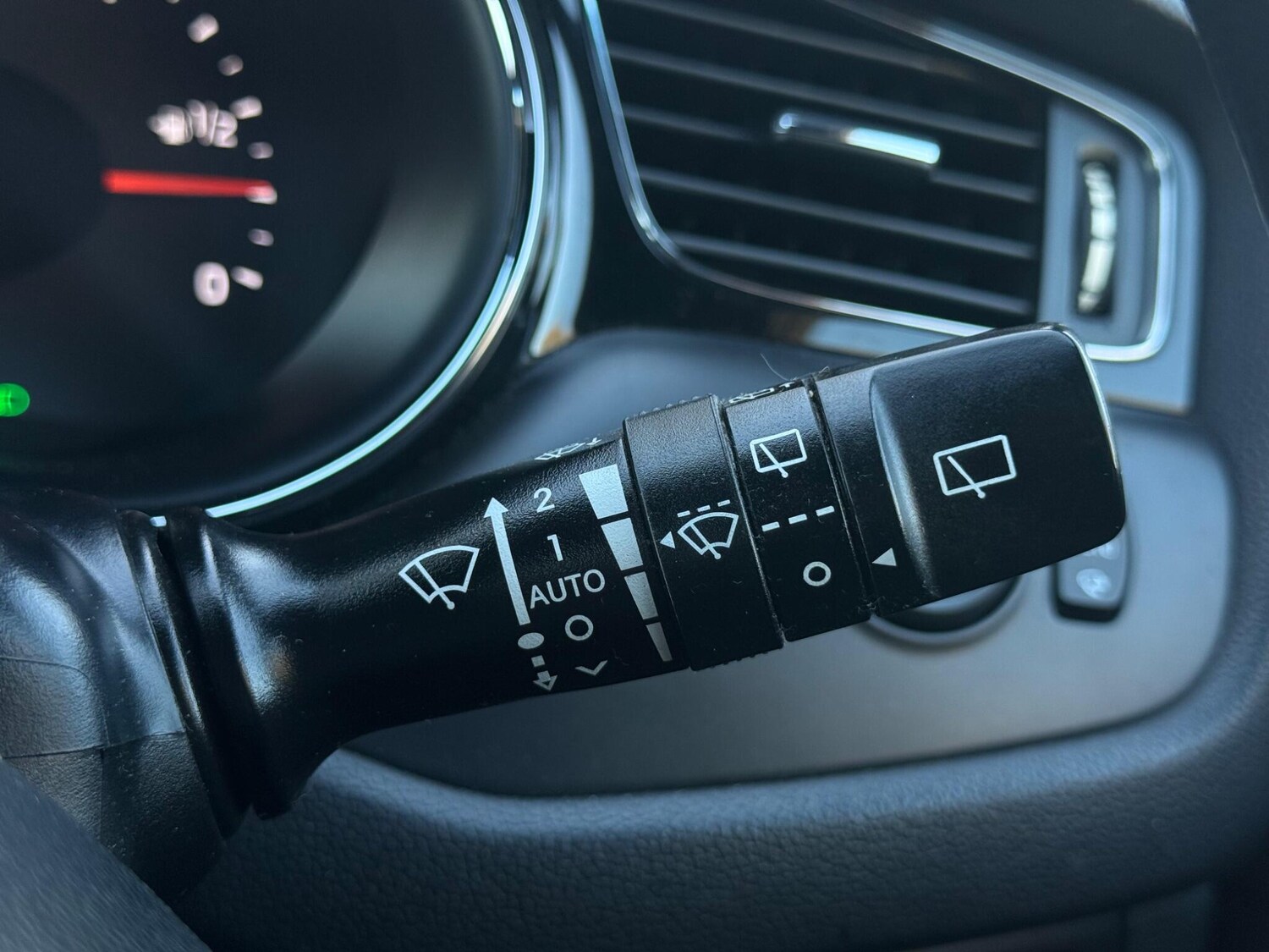 Used Kia Ceed 2014 for sale - 77940352: Photo 91