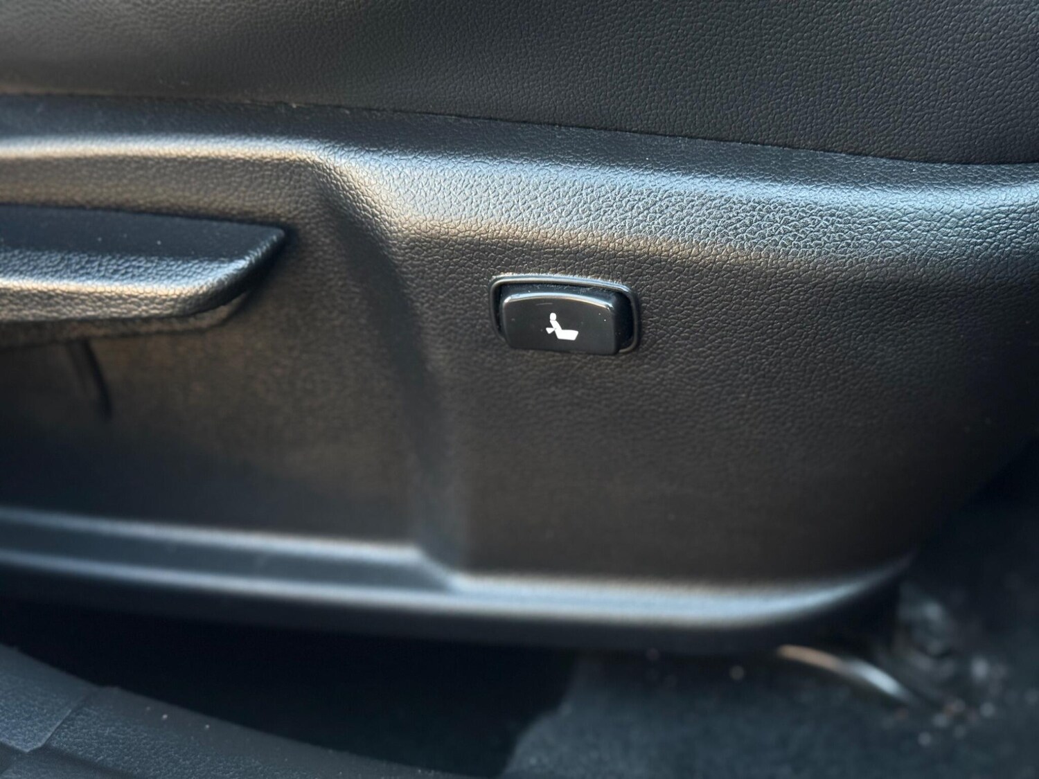 Used Kia Ceed 2014 for sale - 77940352: Photo 95