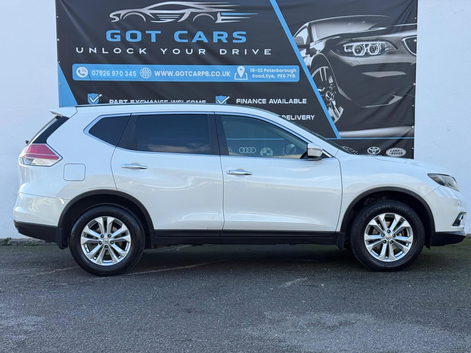 Used Nissan X-Trail 2014 for sale - 76572815: Photo 4