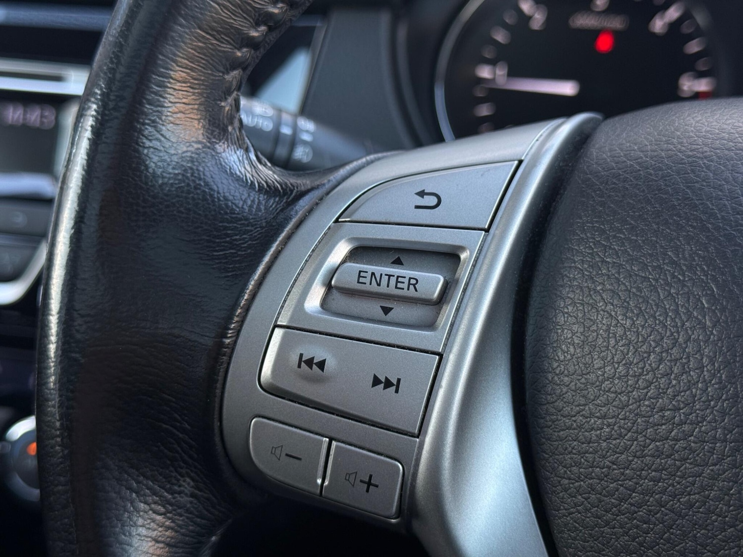 Used Nissan X-Trail 2014 for sale - 76572815: Photo 43