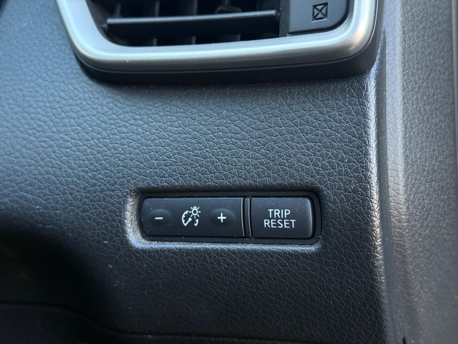 Used Nissan X-Trail 2014 for sale - 76572815: Photo 47