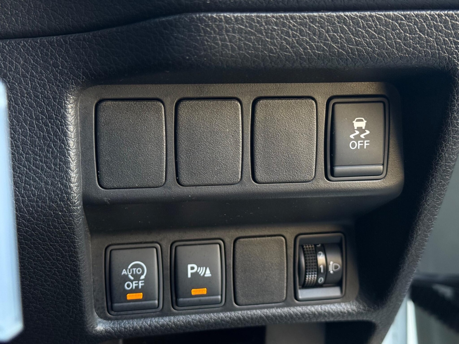 Used Nissan X-Trail 2014 for sale - 76572815: Photo 48