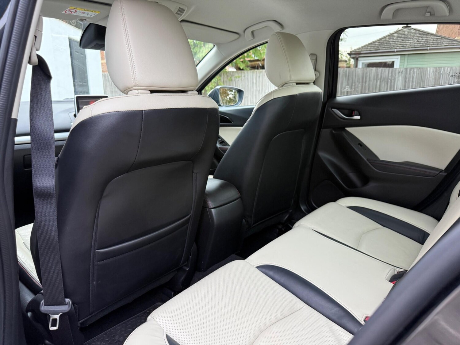 Used Mazda Mazda3 2014 for sale - 76299484: Photo 23