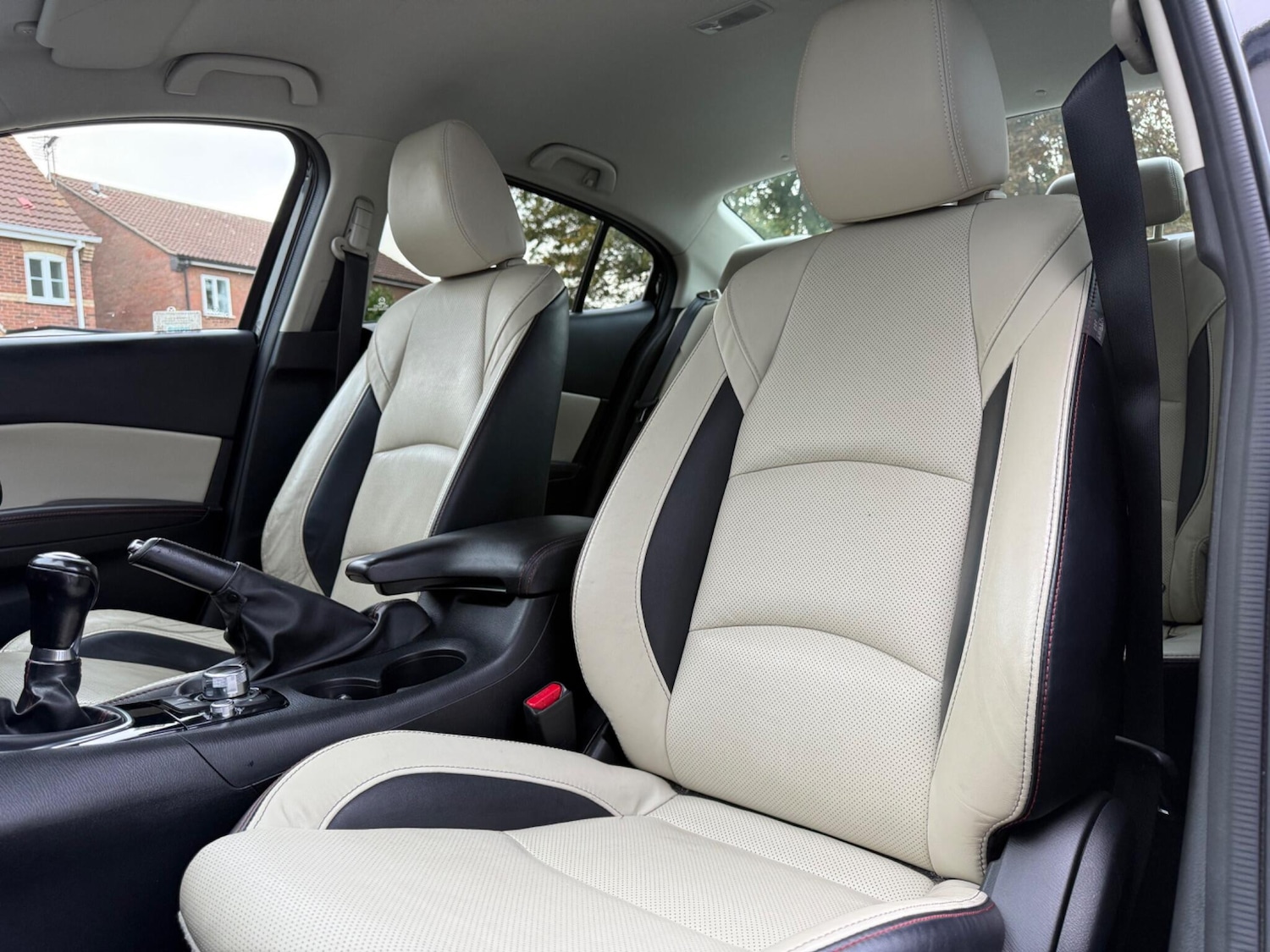 Used Mazda Mazda3 2014 for sale - 76299484: Photo 27