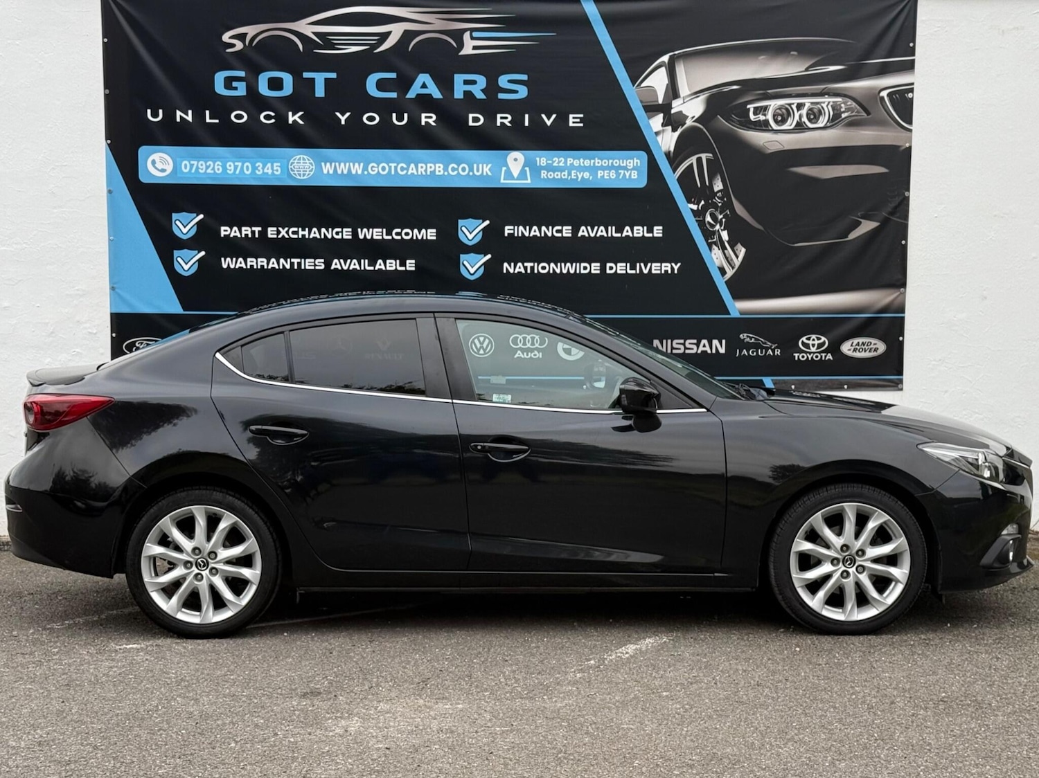 Used Mazda Mazda3 2014 for sale - 76299484: Photo 4