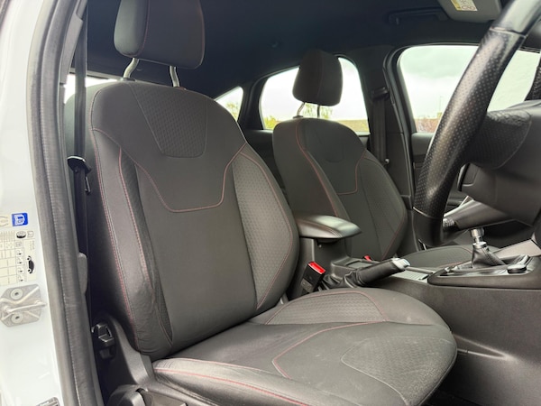 Used Ford Focus 2018 for sale - 76299485: Photo 24