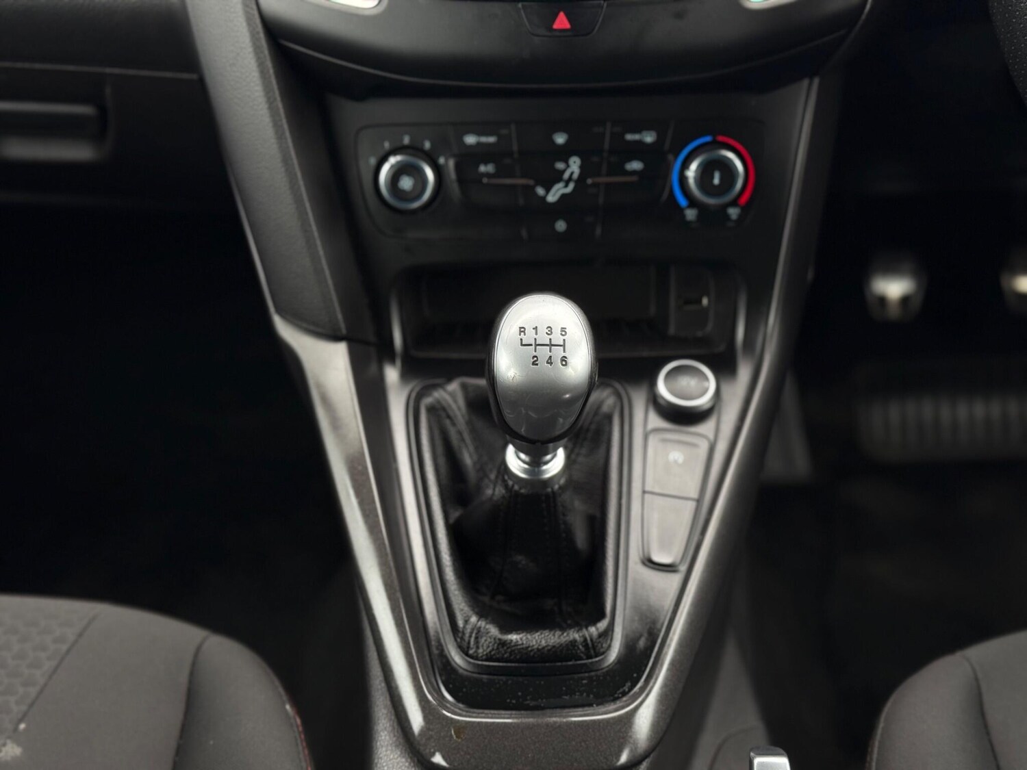 Used Ford Focus 2018 for sale - 76299485: Photo 35