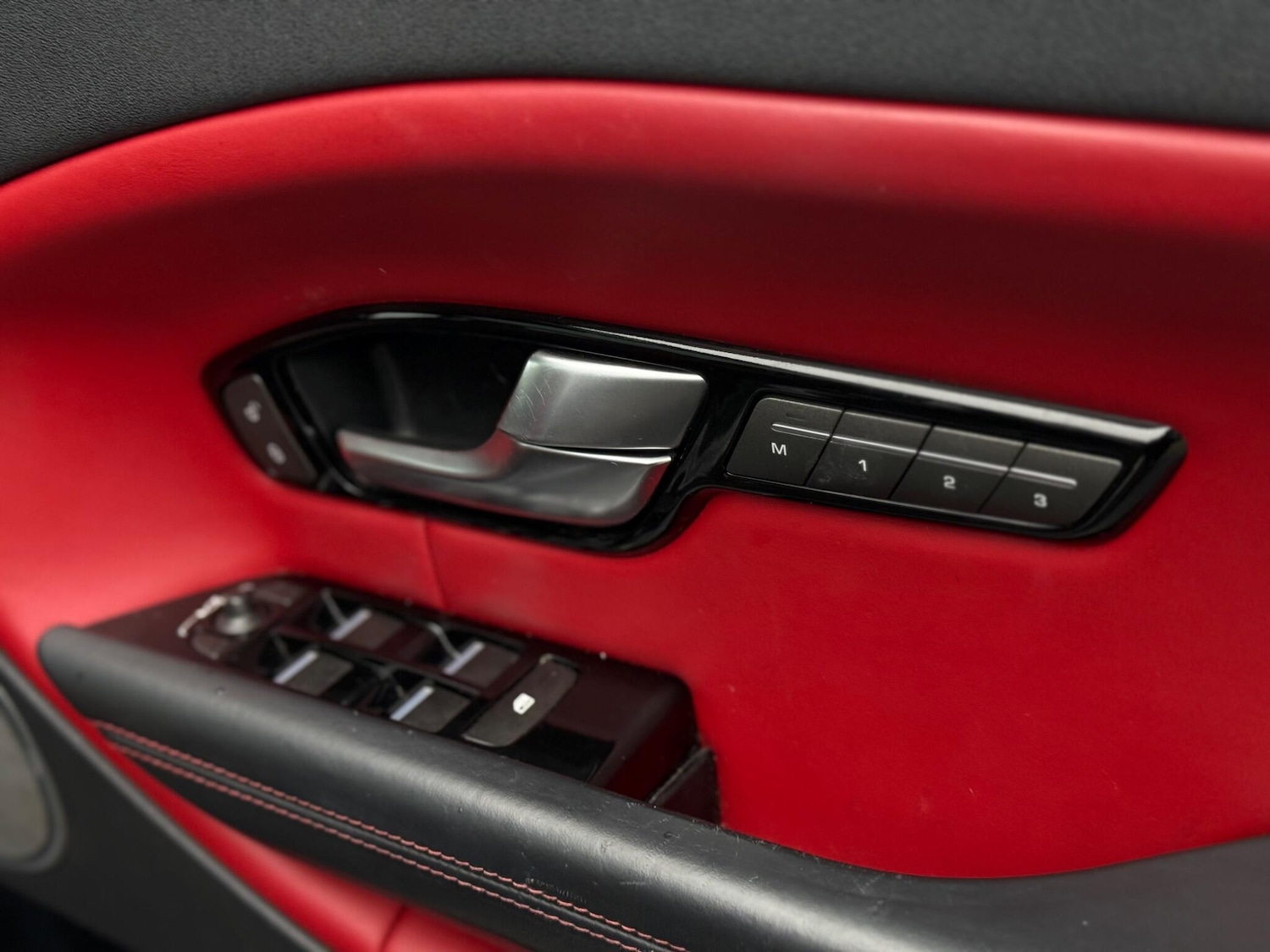 Used Land Rover Range Rover Evoque 2016 for sale - 76380873: Photo 39