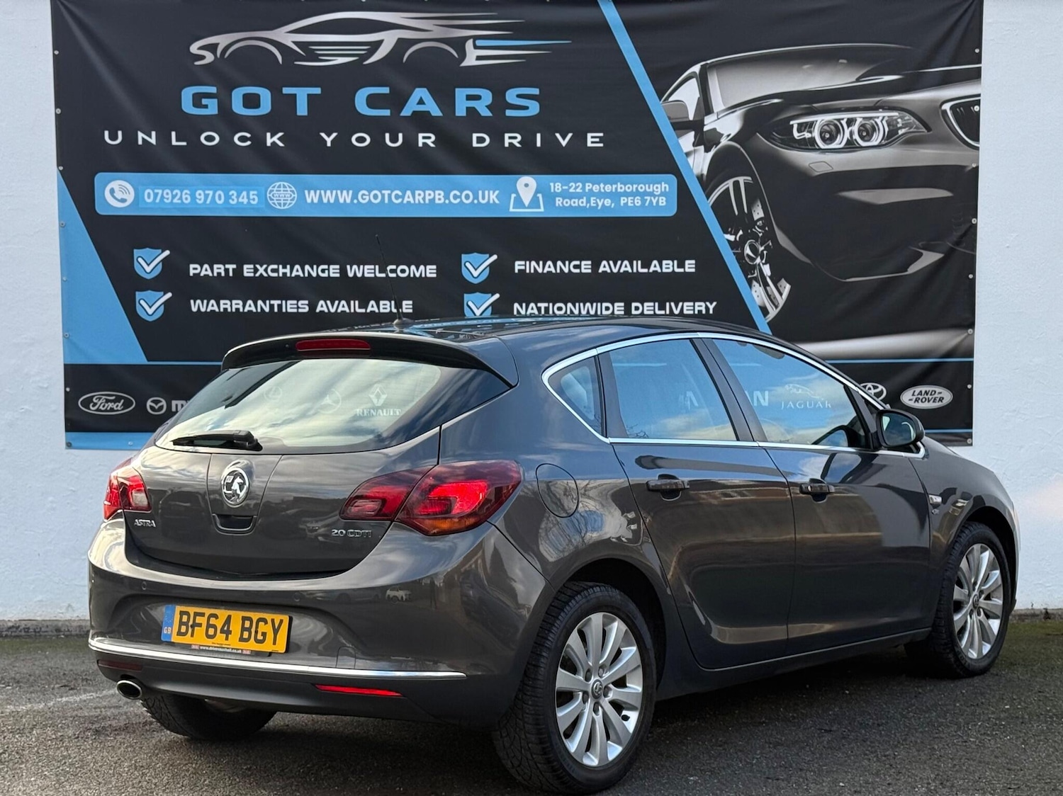 Used Vauxhall Astra 2015 for sale - 77050263: Photo 3