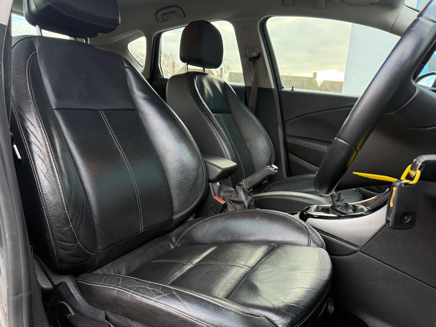 Used Vauxhall Astra 2015 for sale - 77050263: Photo 30