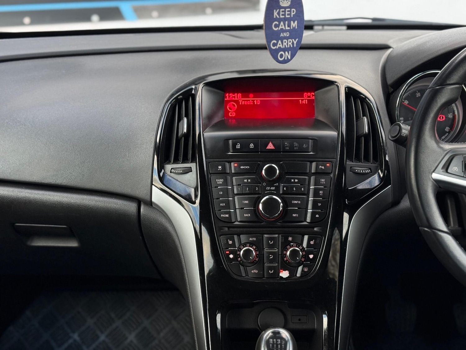 Used Vauxhall Astra 2015 for sale - 77050263: Photo 40