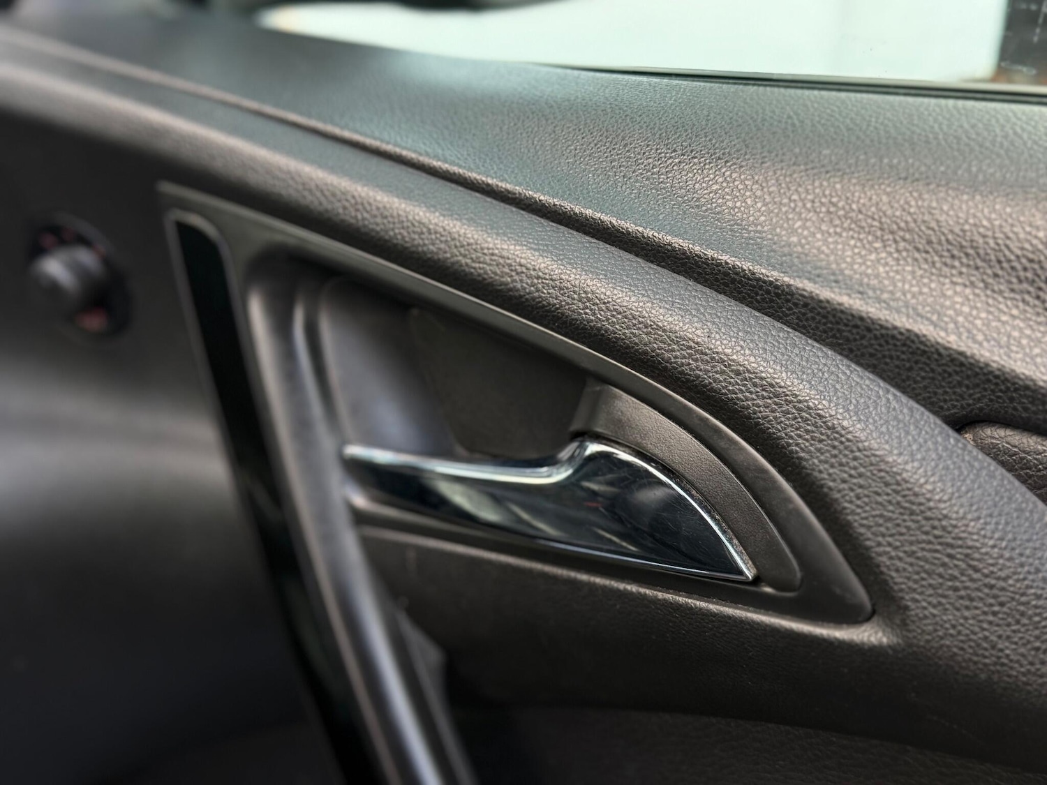 Used Vauxhall Astra 2015 for sale - 77050263: Photo 46