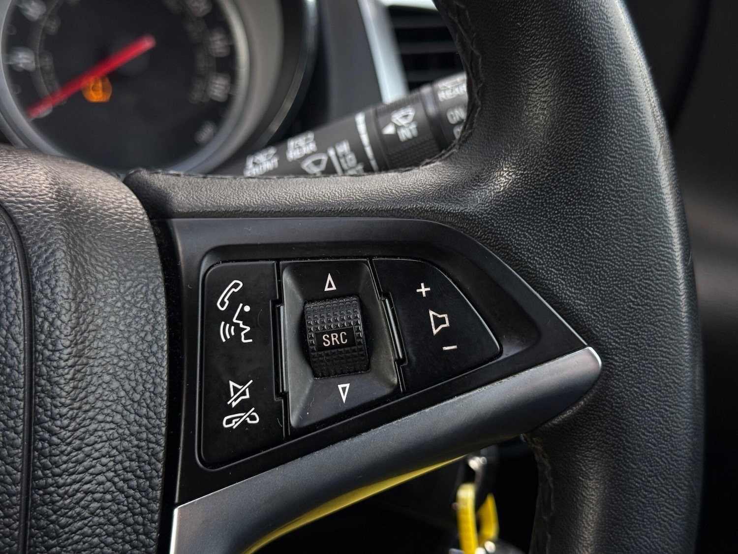 Used Vauxhall Astra 2015 for sale - 77050263: Photo 53