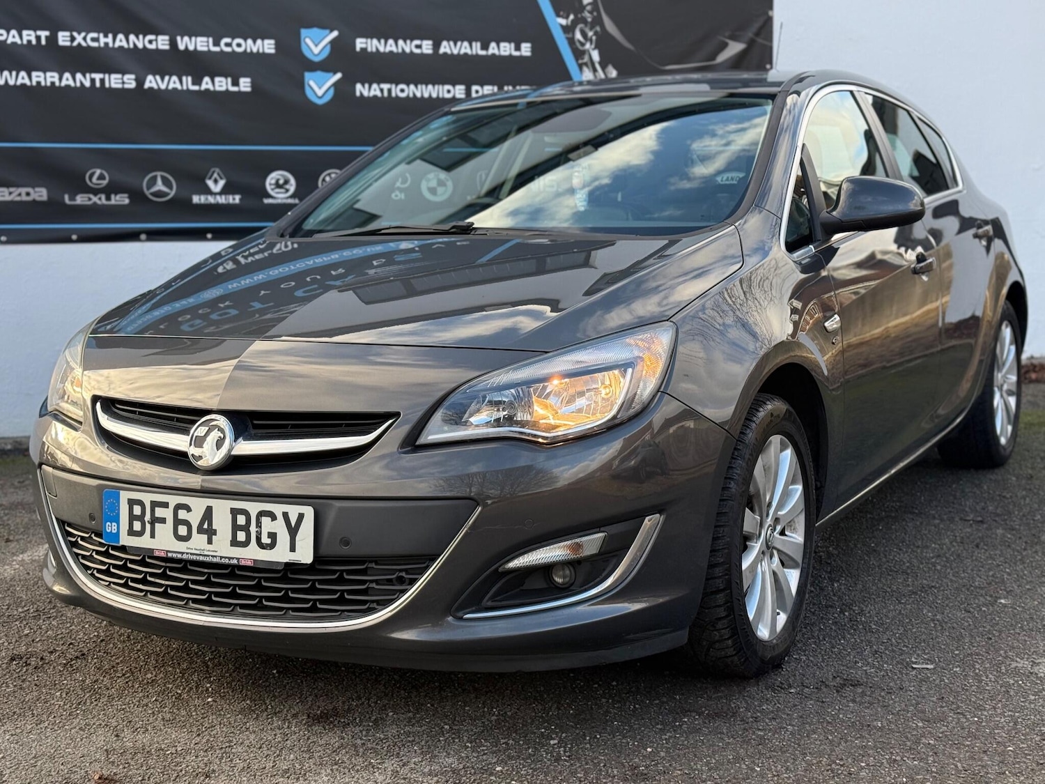 Used Vauxhall Astra 2015 for sale - 77050263: Photo 9