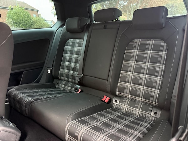 Used Volkswagen Golf 2015 for sale - 76299505: Photo 26
