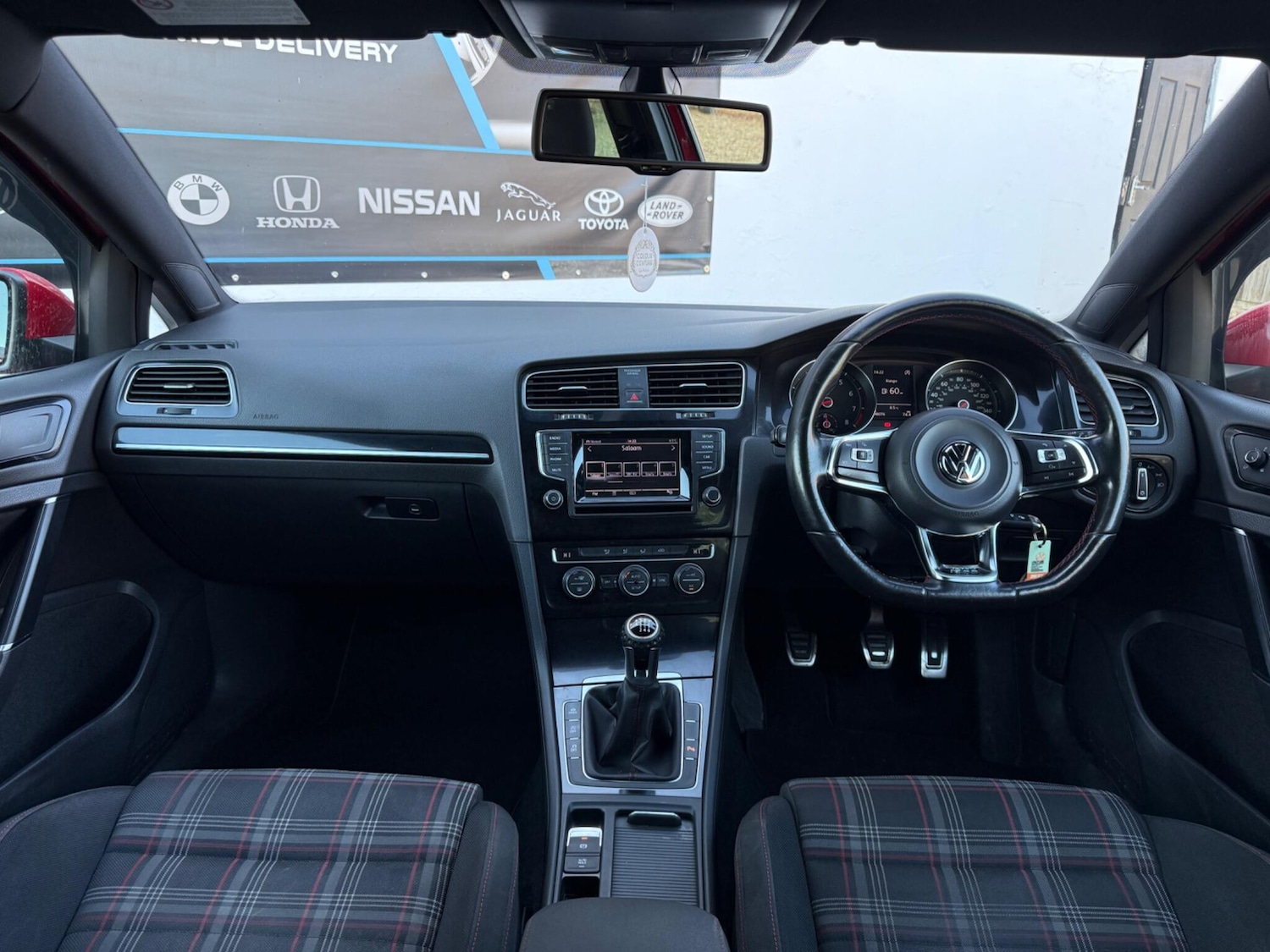 Used Volkswagen Golf 2014 for sale - 77229794: Photo 42