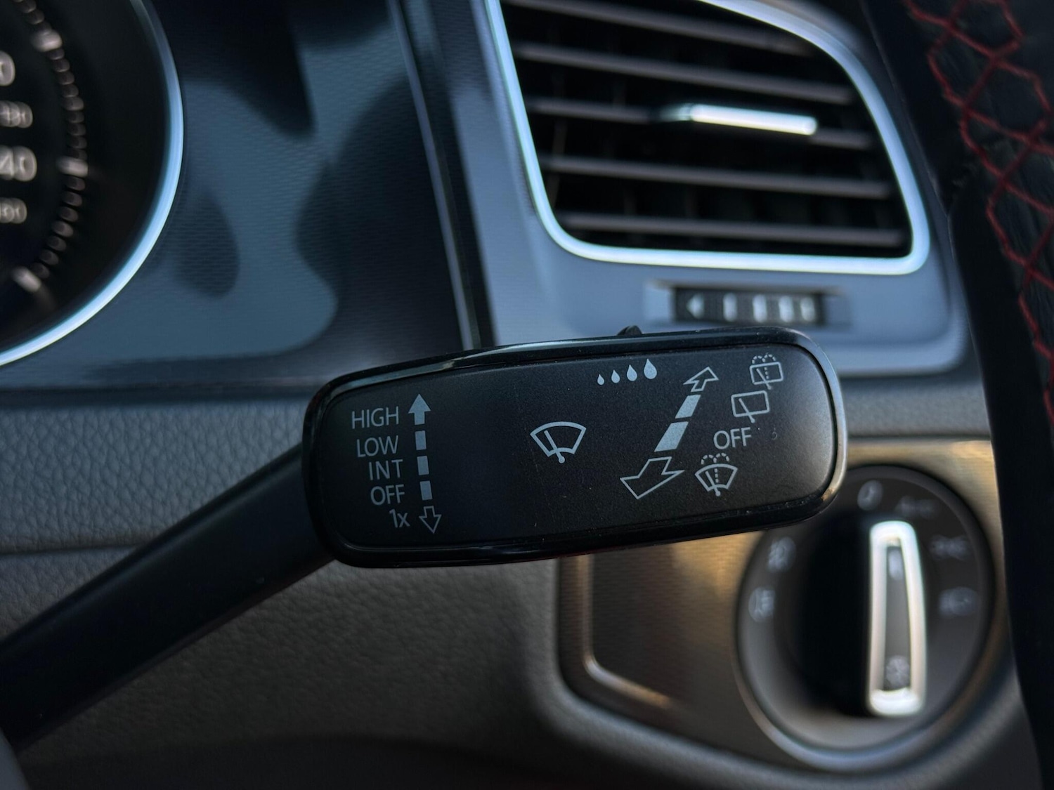 Used Volkswagen Golf 2014 for sale - 77229794: Photo 64