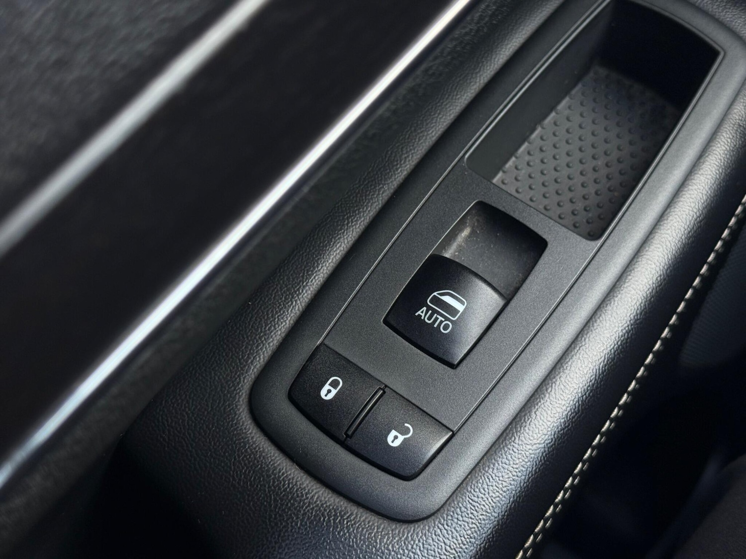 Used Jeep Grand Cherokee 2013 for sale - 77709991: Photo 71