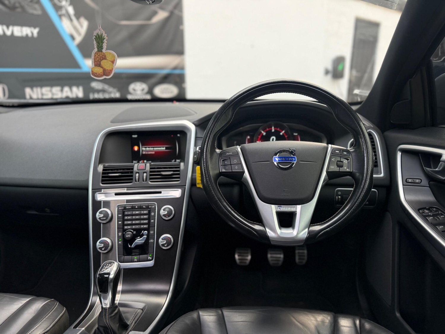 Used Volvo XC60 2014 for sale - 78057554: Photo 58