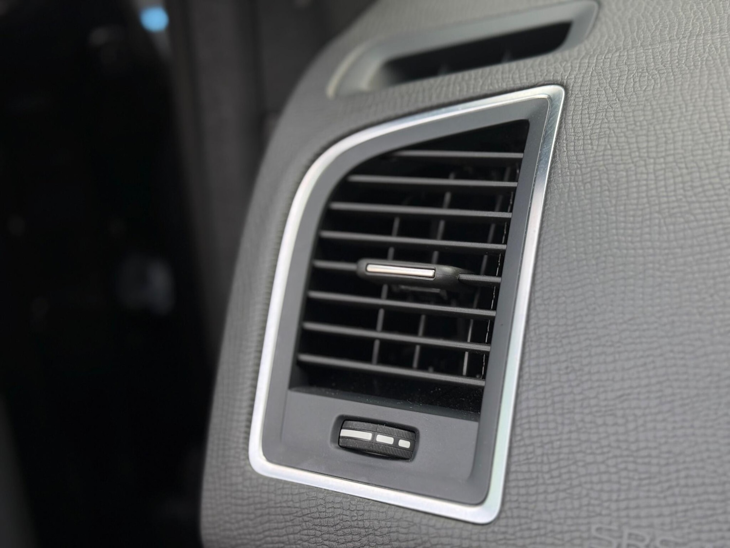 Used Volvo XC60 2014 for sale - 78057554: Photo 67