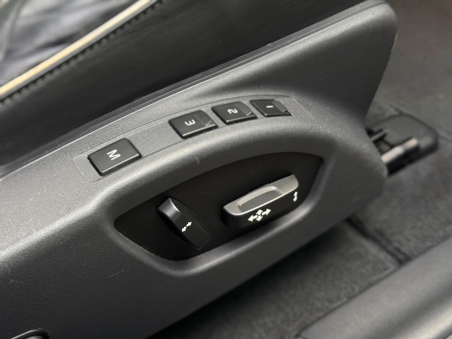 Used Volvo XC60 2014 for sale - 78057554: Photo 93