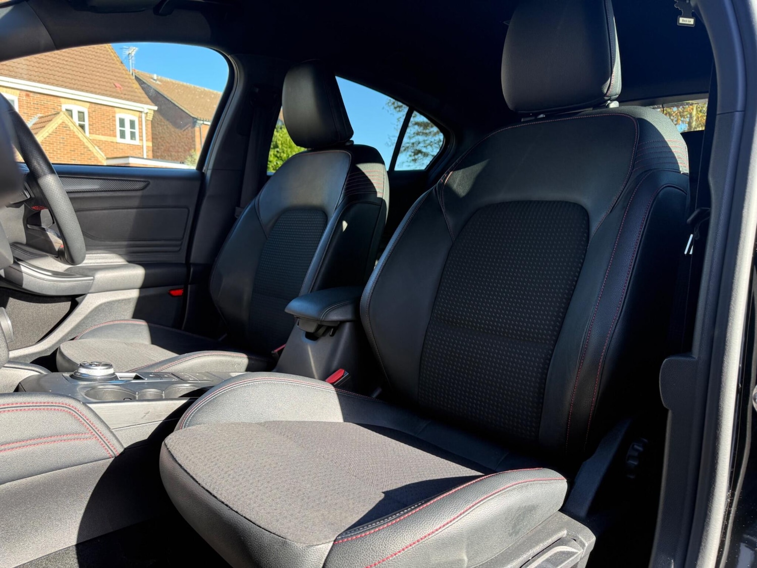 Used Ford Focus 2018 for sale - 76370689: Photo 27