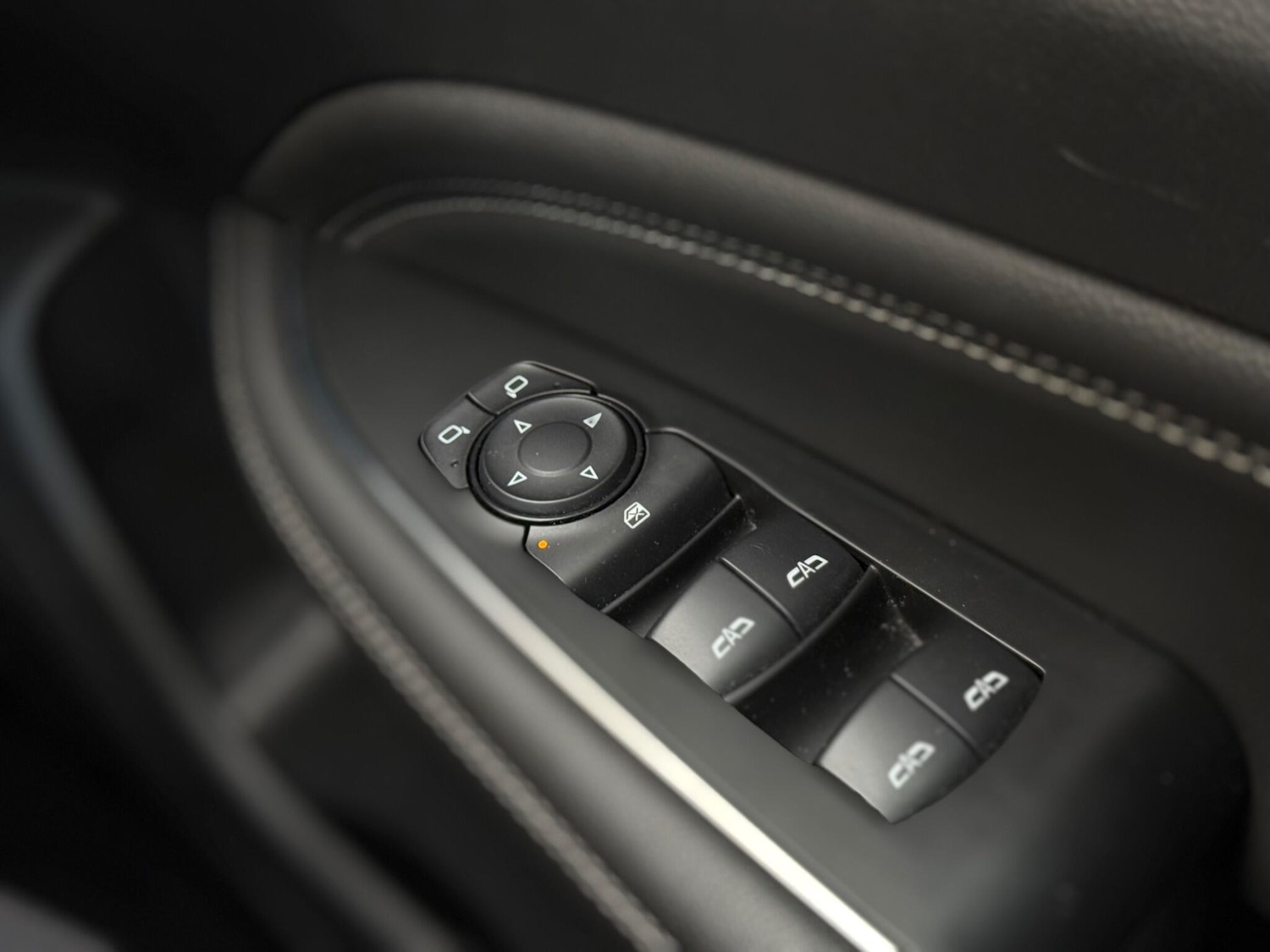 Used Vauxhall Insignia 2018 for sale - 76377664: Photo 37