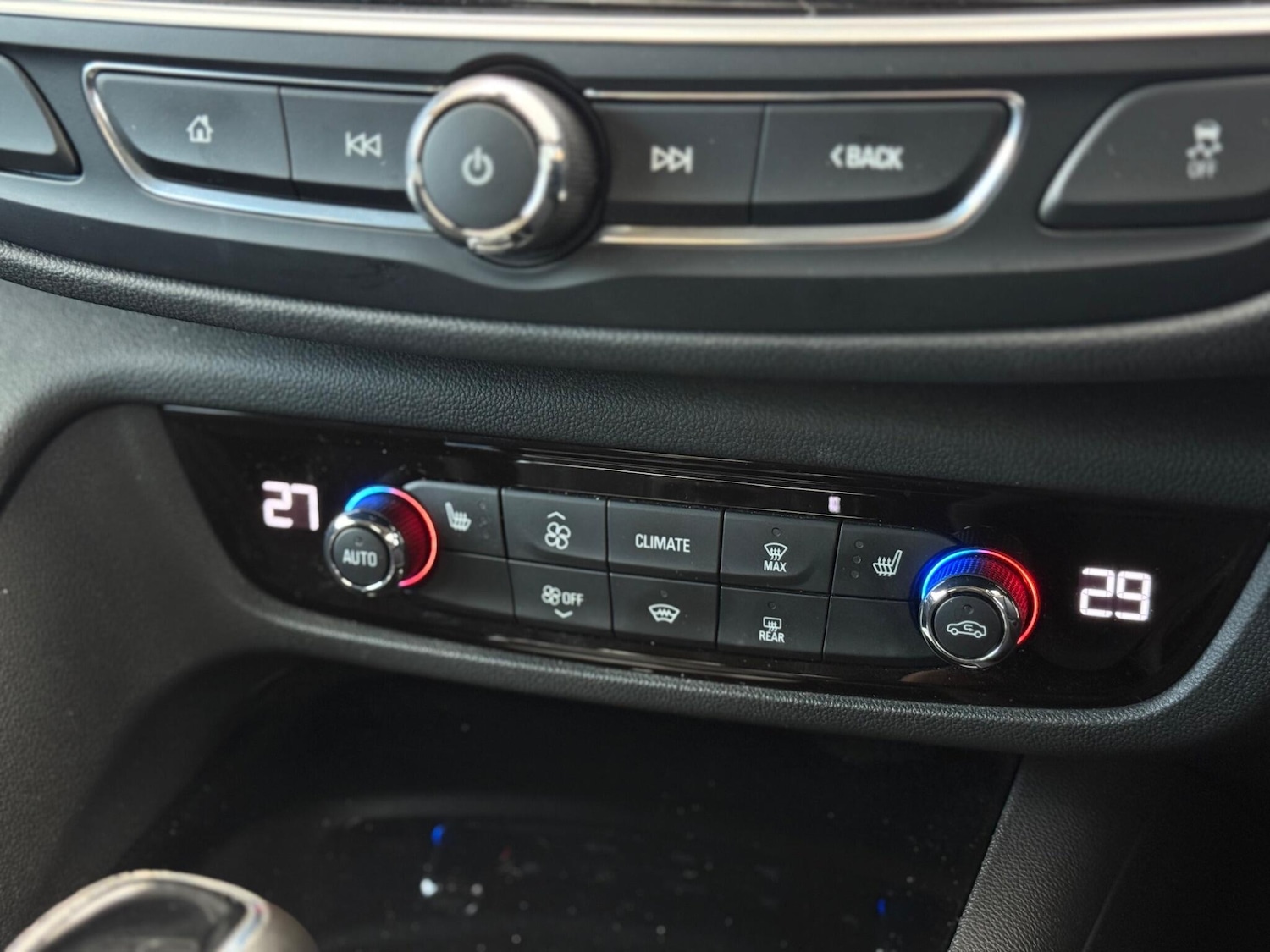 Used Vauxhall Insignia 2018 for sale - 76377664: Photo 39