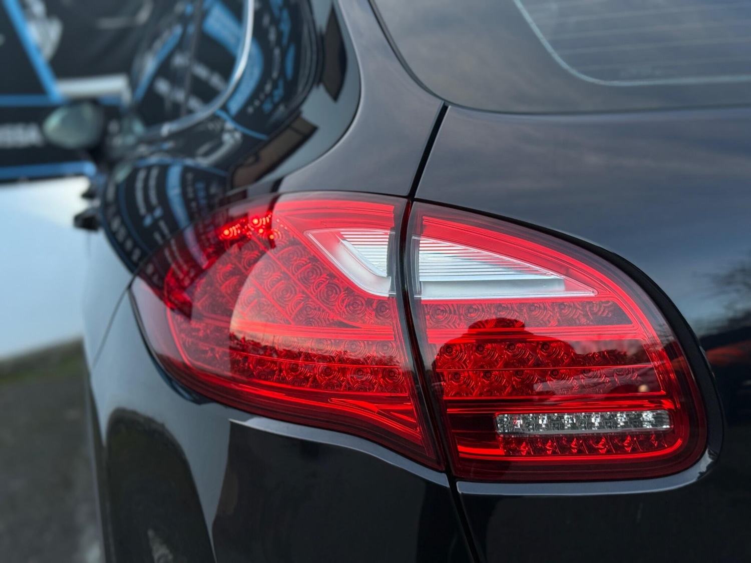 Used Porsche Cayenne 2013 for sale - 78058110: Photo 18