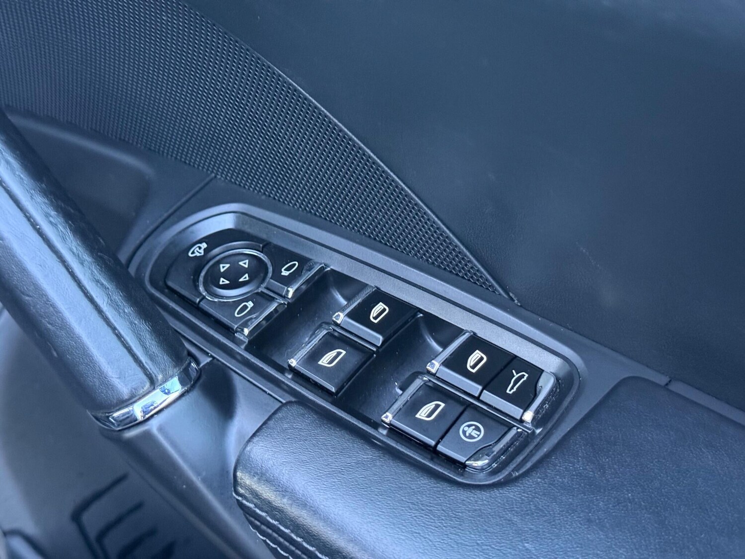 Used Porsche Cayenne 2013 for sale - 78058110: Photo 45