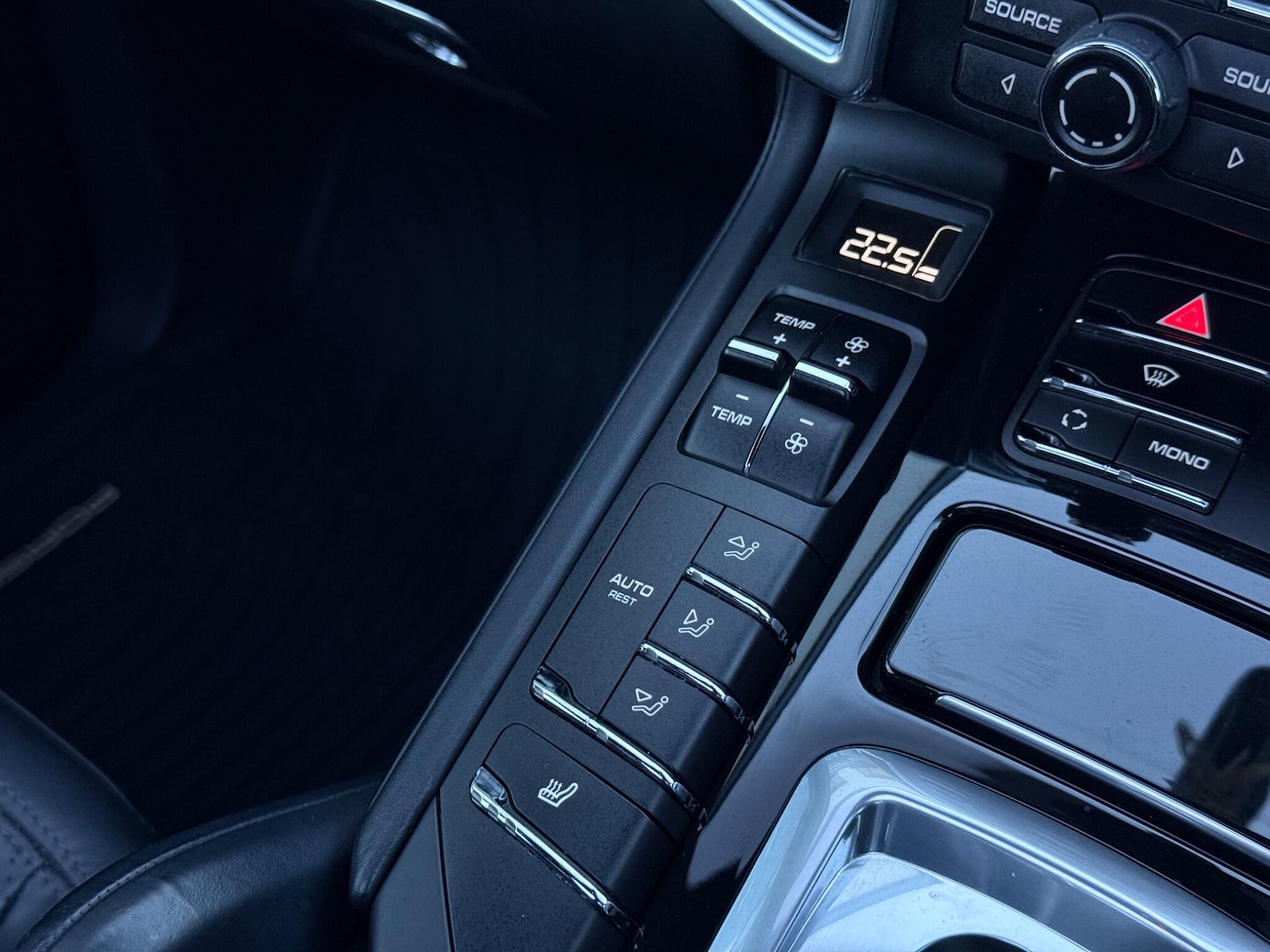 Used Porsche Cayenne 2013 for sale - 78058110: Photo 55