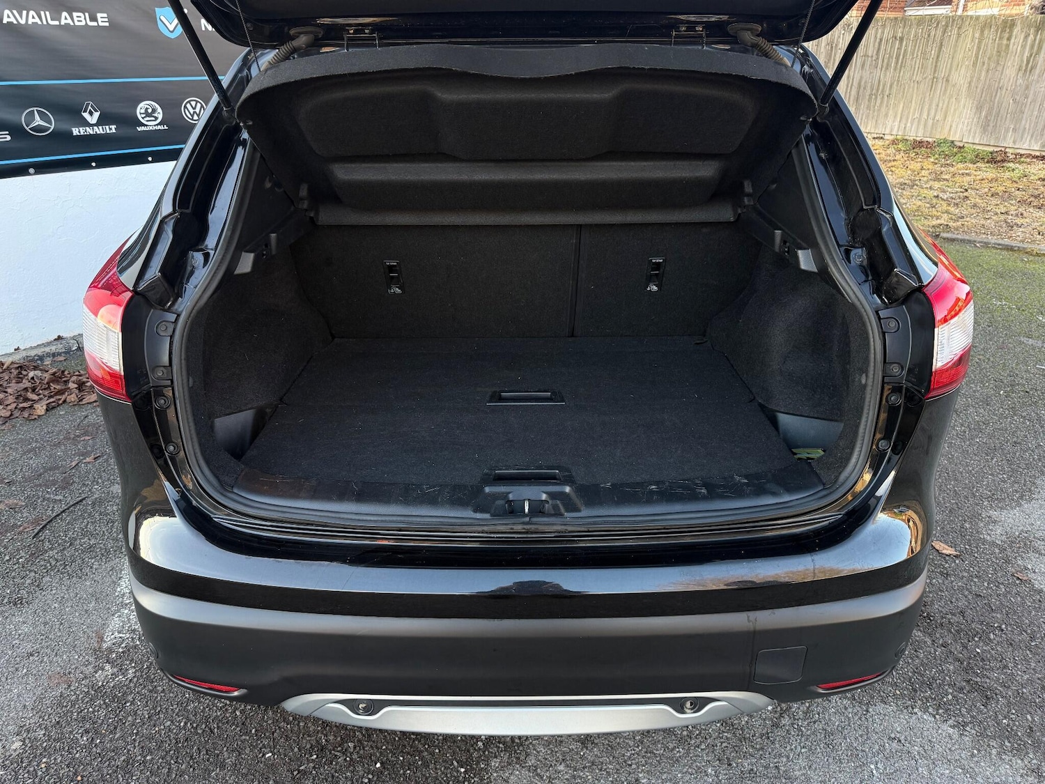 Used Nissan Qashqai 2016 for sale - 76913790: Photo 26