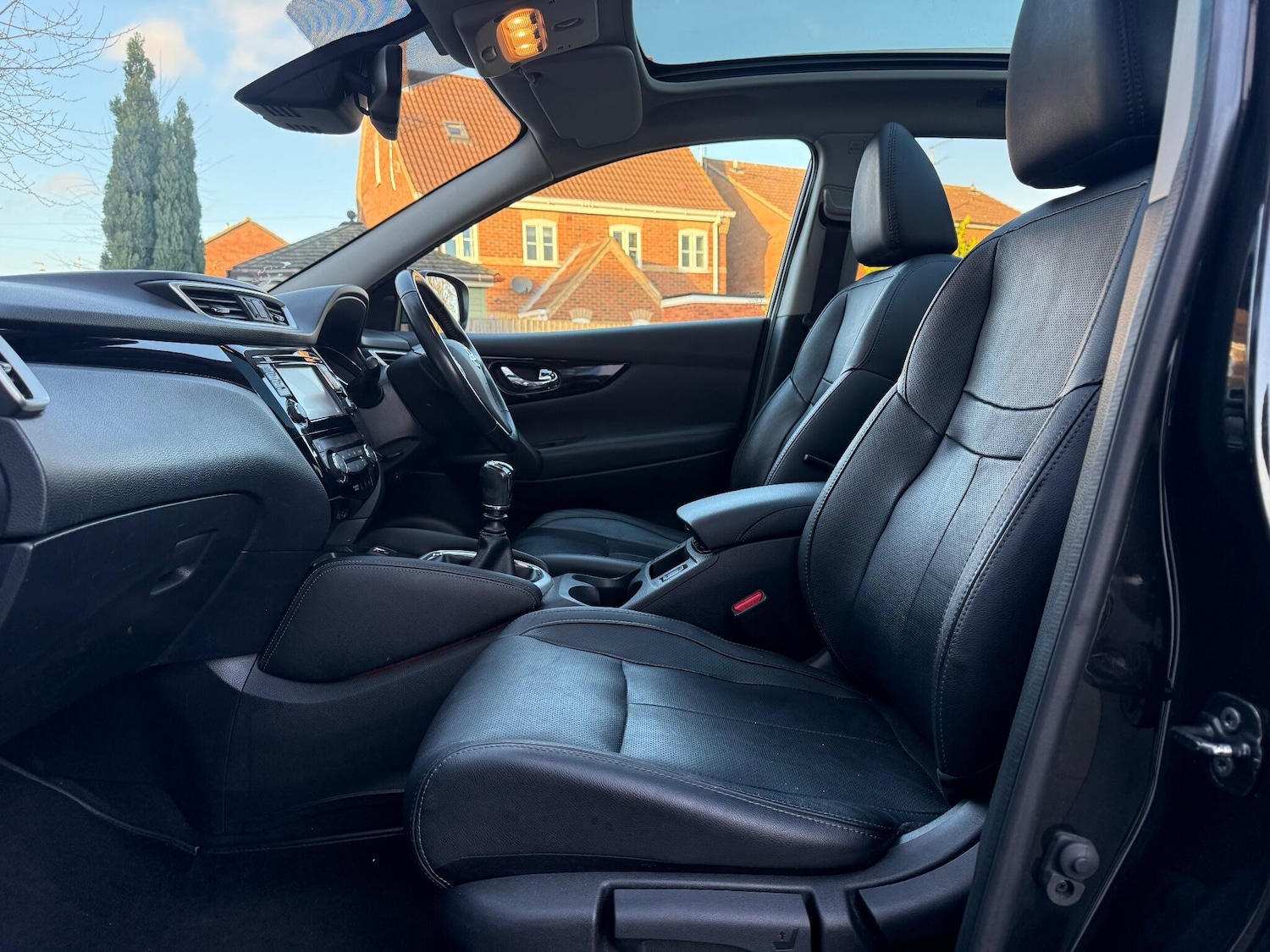 Used Nissan Qashqai 2016 for sale - 76913790: Photo 31