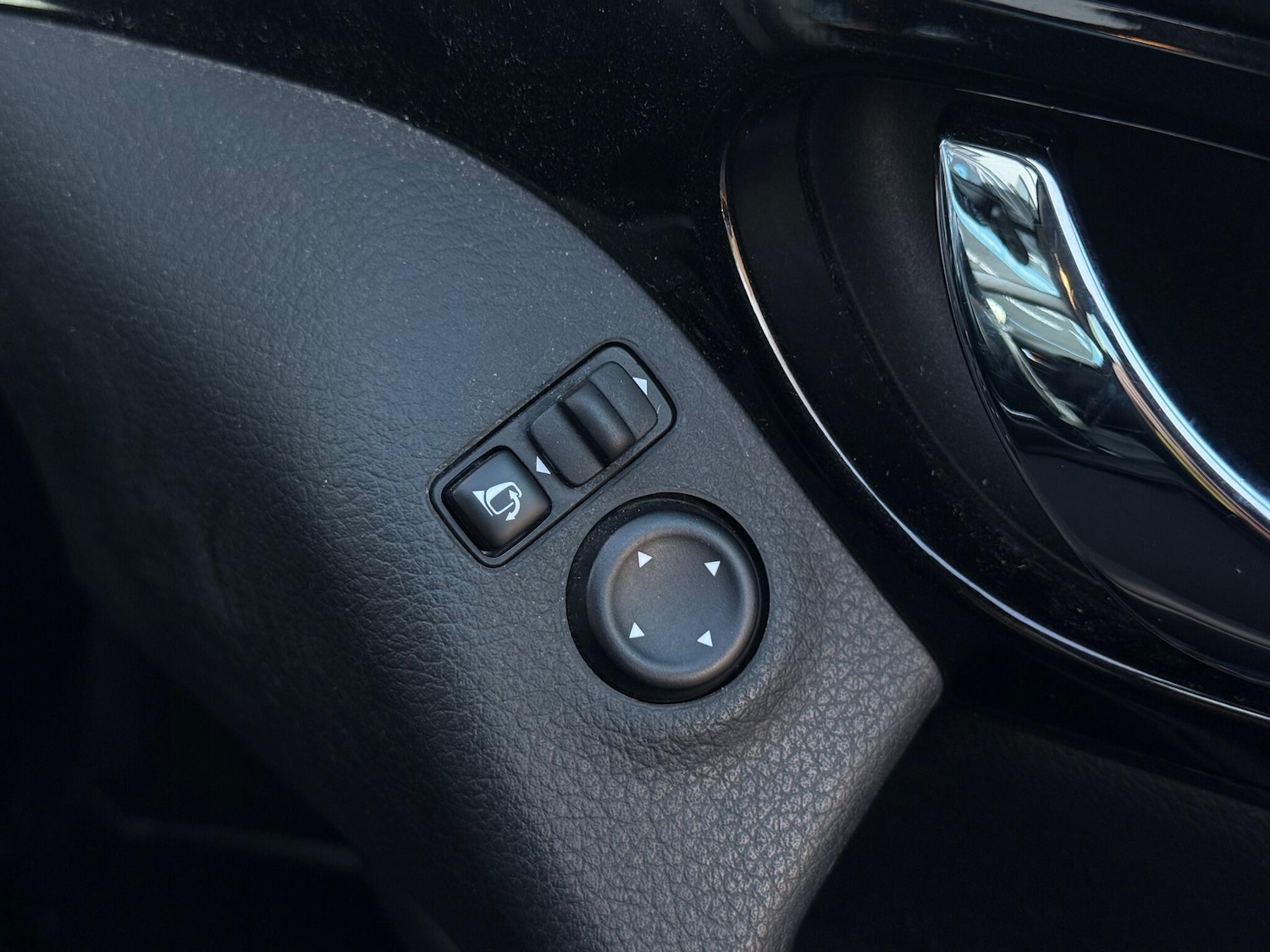 Used Nissan Qashqai 2016 for sale - 76913790: Photo 42