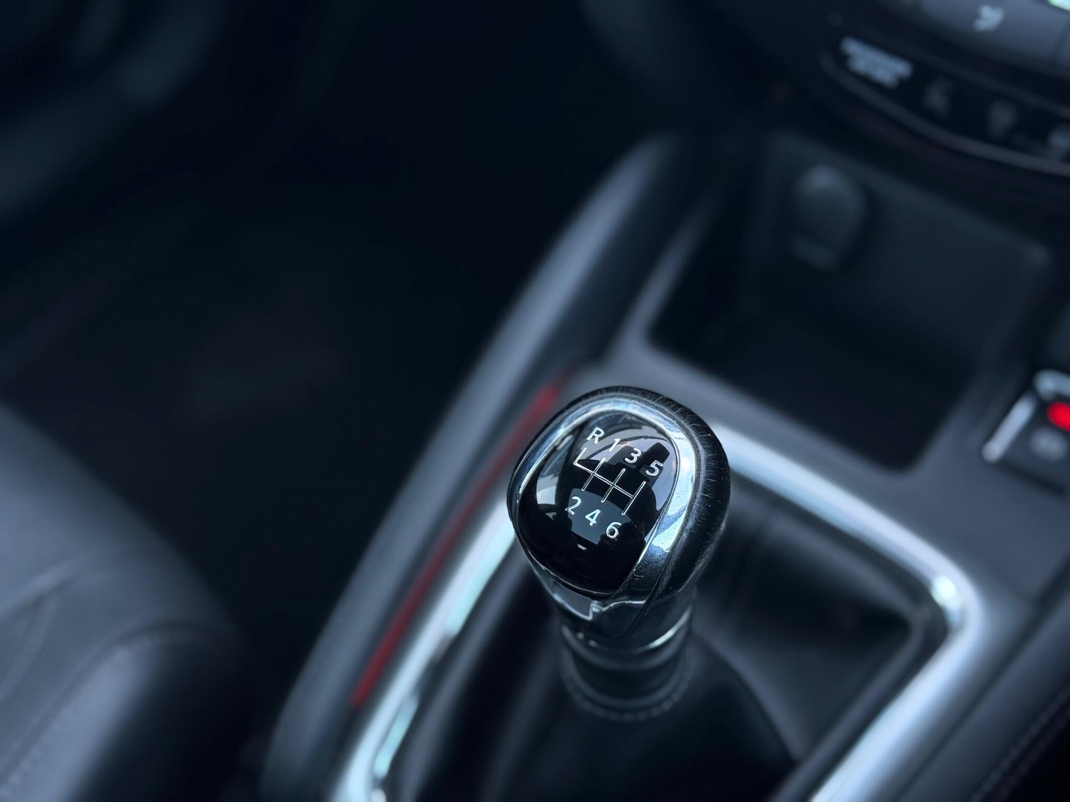 Used Nissan Qashqai 2016 for sale - 76913790: Photo 46