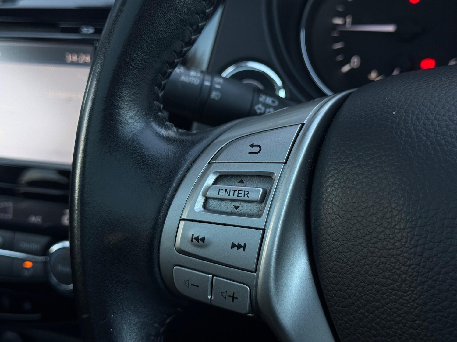 Used Nissan Qashqai 2016 for sale - 76913790: Photo 52