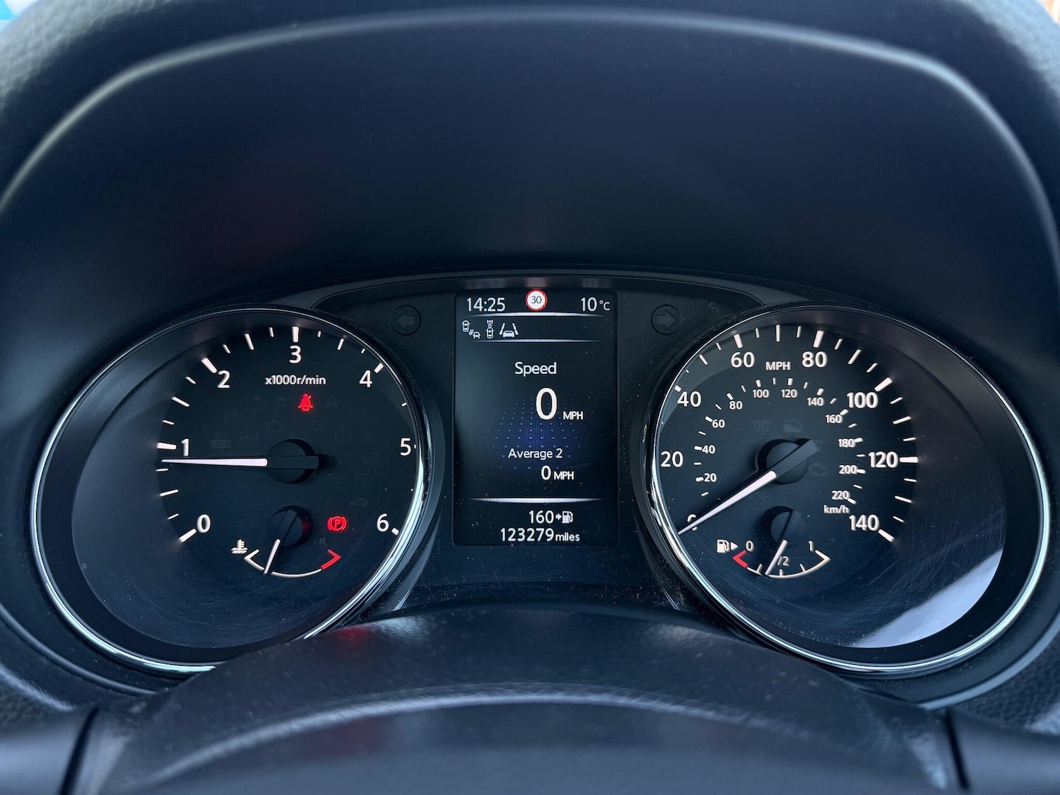 Used Nissan Qashqai 2016 for sale - 76913790: Photo 59