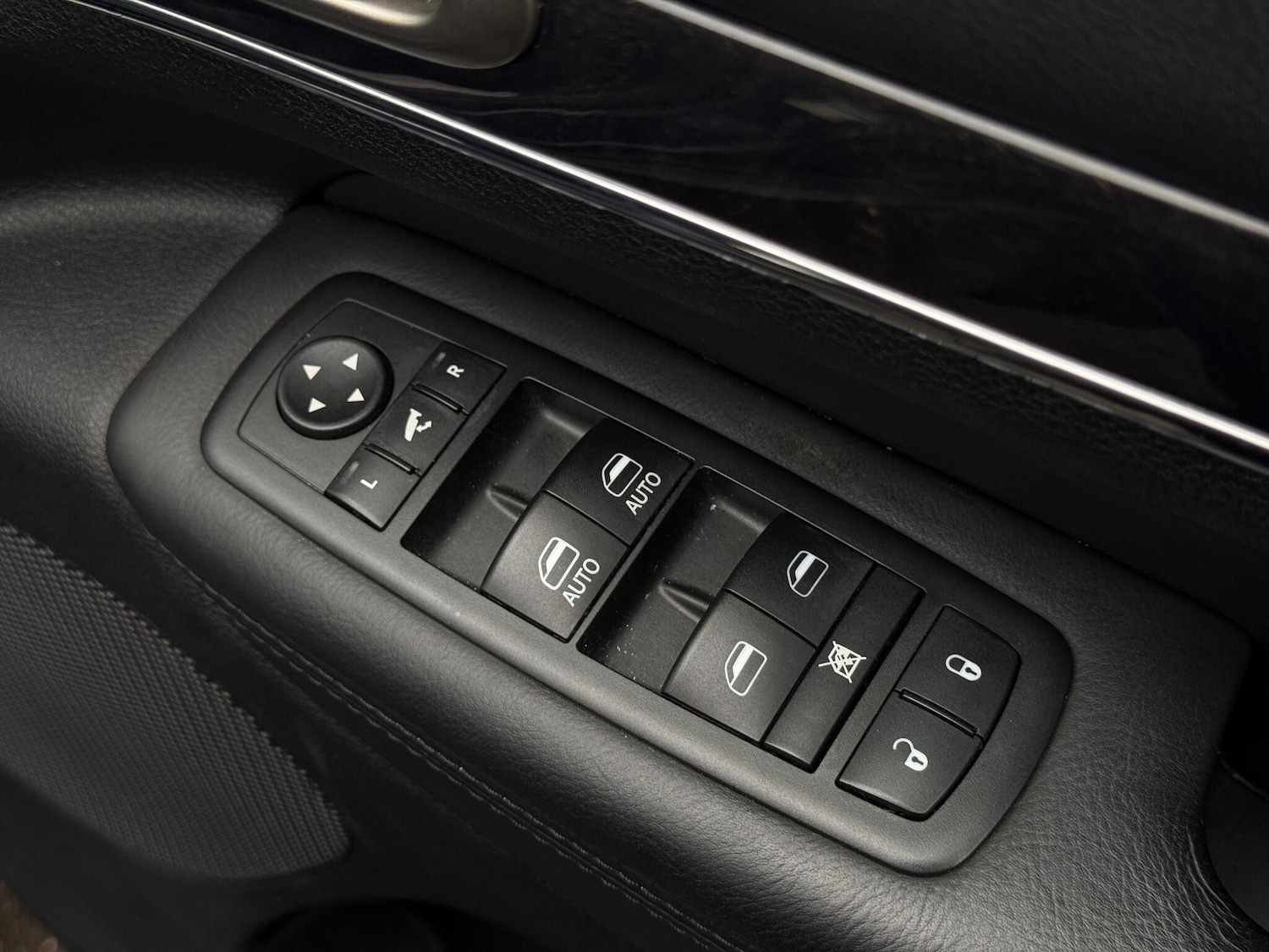 Used Jeep Grand Cherokee 2012 for sale - 77057419: Photo 54