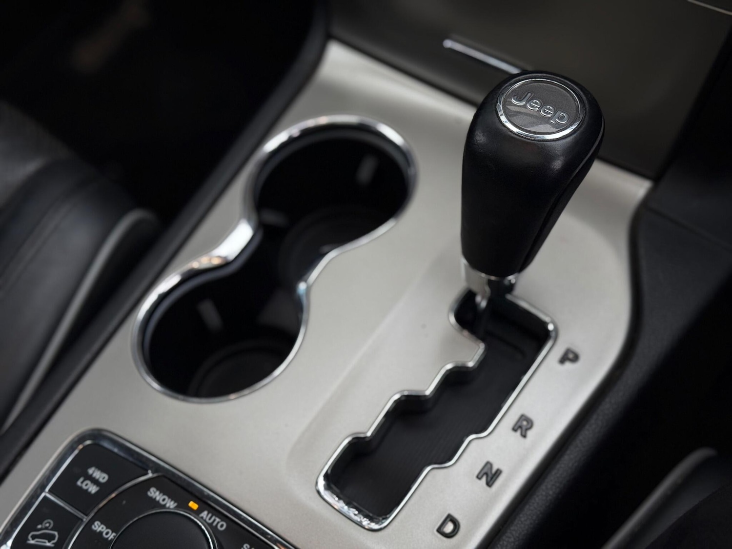 Used Jeep Grand Cherokee 2012 for sale - 77057419: Photo 59