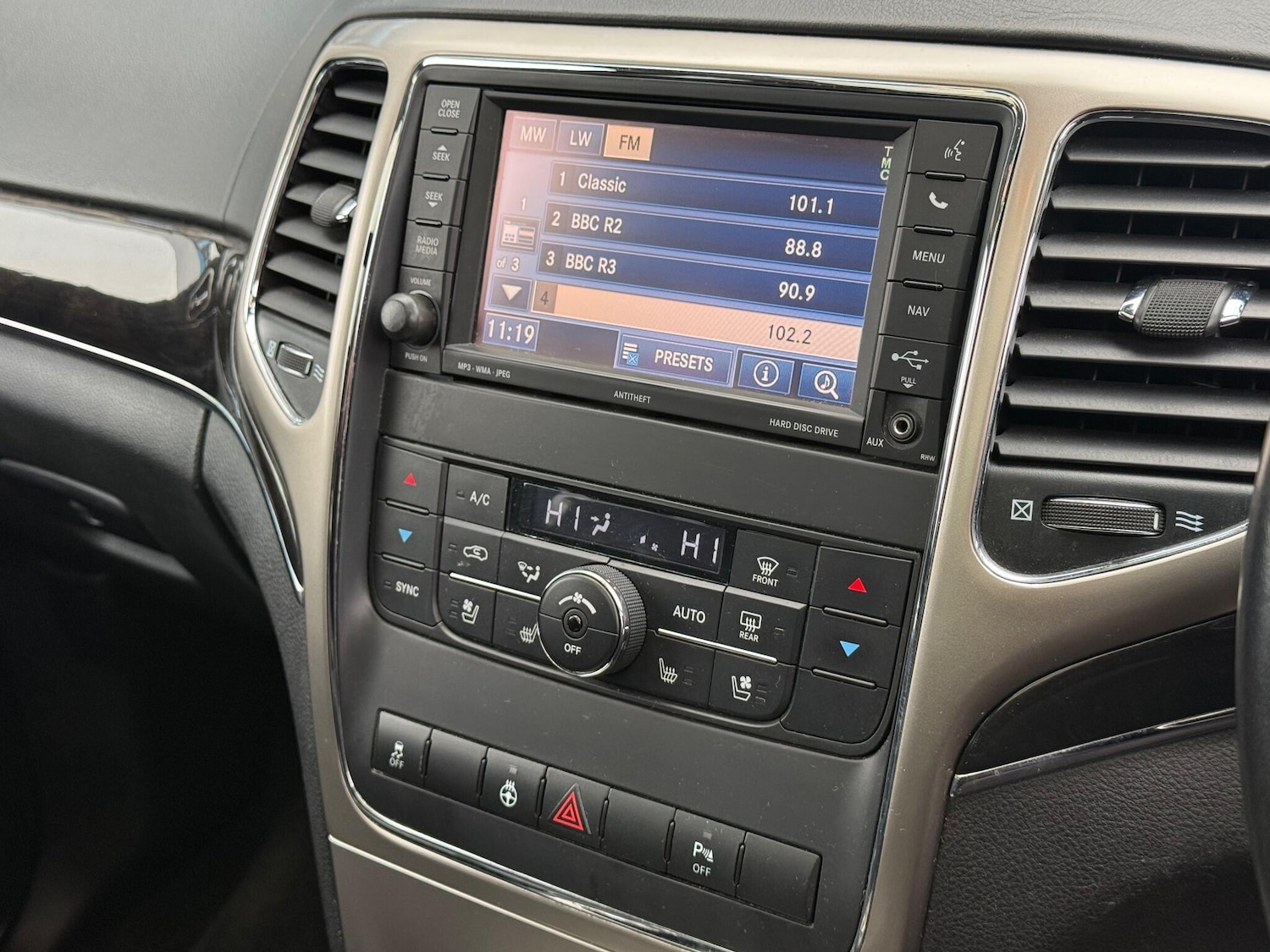 Used Jeep Grand Cherokee 2012 for sale - 77057419: Photo 60