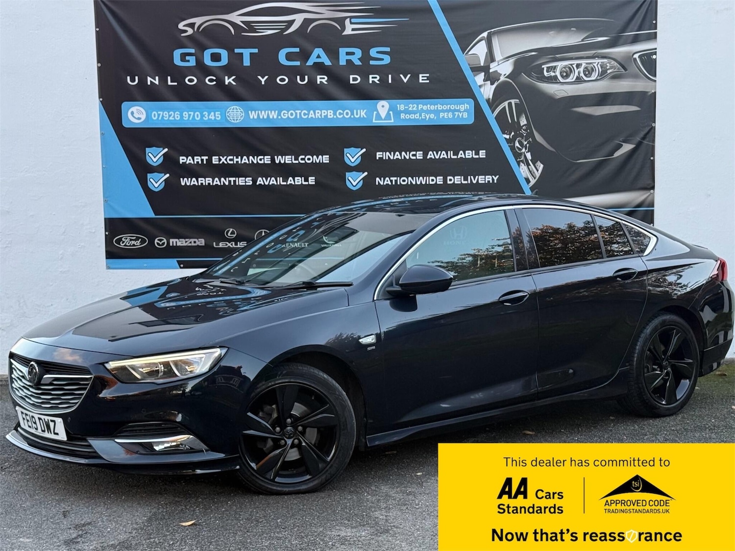 Used Vauxhall Insignia 2019 for sale - 76337837: Photo 1