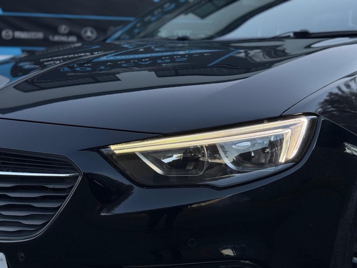Used Vauxhall Insignia 2019 for sale - 76337837: Photo 10