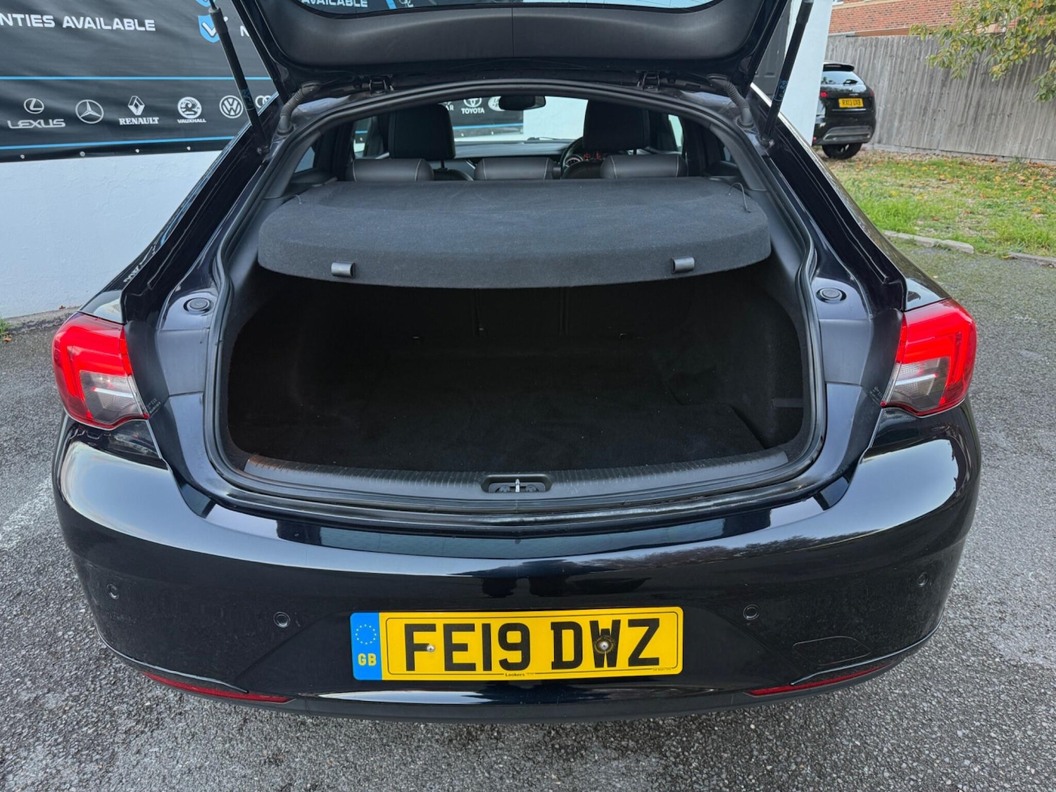 Used Vauxhall Insignia 2019 for sale - 76337837: Photo 22